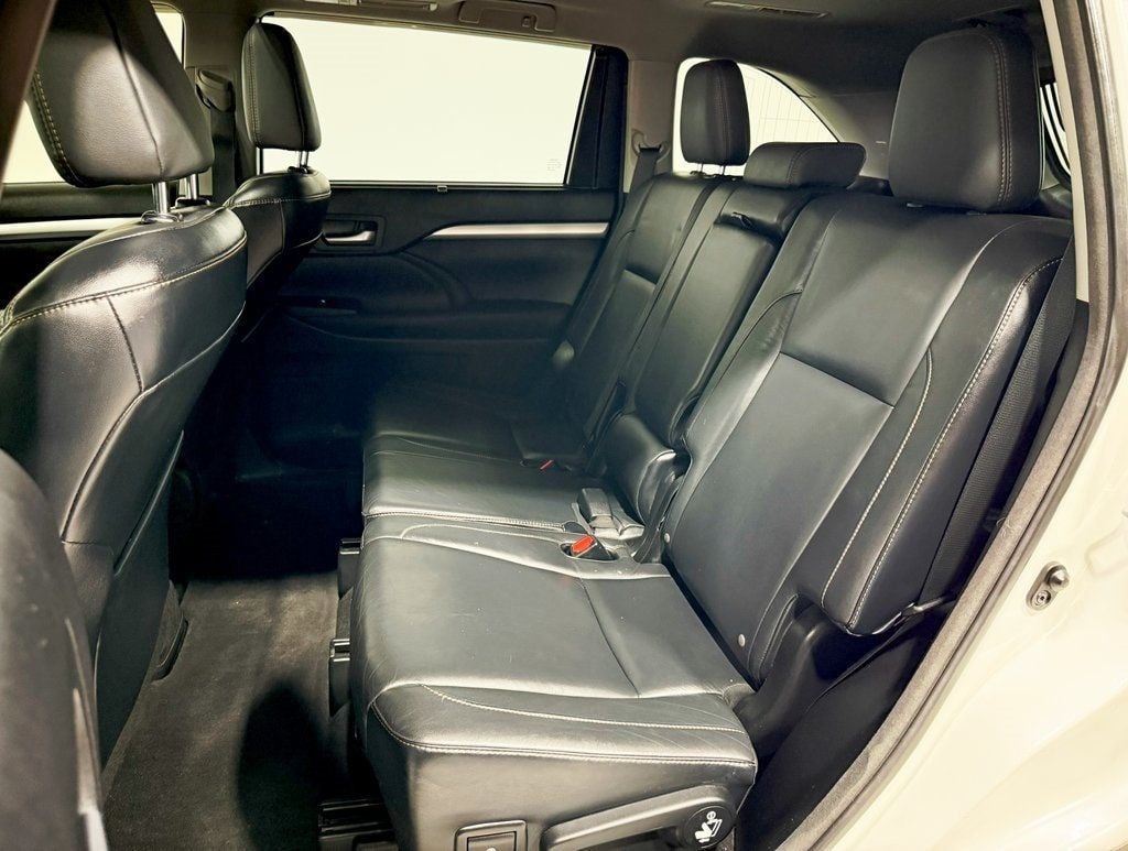2015 Toyota Highlander AWD 4dr V6 XLE - 22919298 - 34
