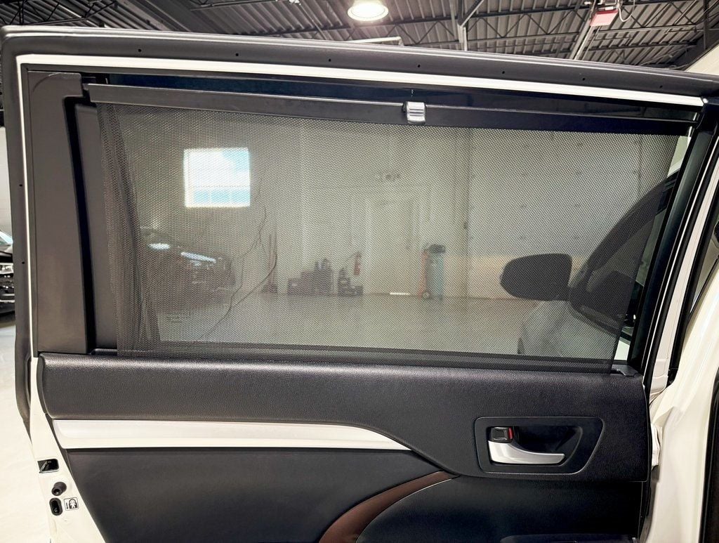 2015 Toyota Highlander AWD 4dr V6 XLE - 22919298 - 39