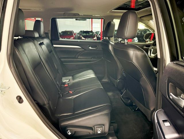 2015 Toyota Highlander AWD 4dr V6 XLE - 22919298 - 42