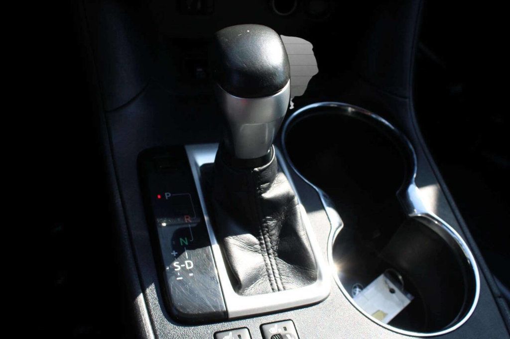 2015 Toyota Highlander AWD 4dr V6 XLE - 22925076 - 28