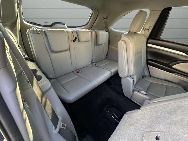 2015 Toyota Highlander AWD 4dr V6 XLE - 22940955 - 33