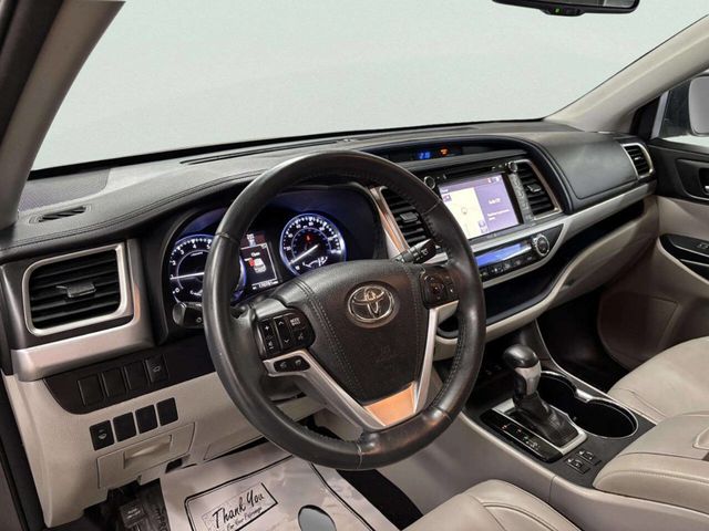 2015 Toyota Highlander AWD 4dr V6 XLE - 23008672 - 10