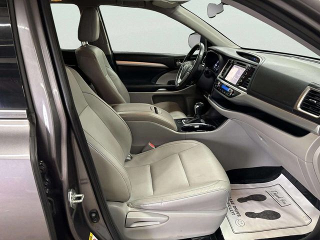 2015 Toyota Highlander AWD 4dr V6 XLE - 23008672 - 20