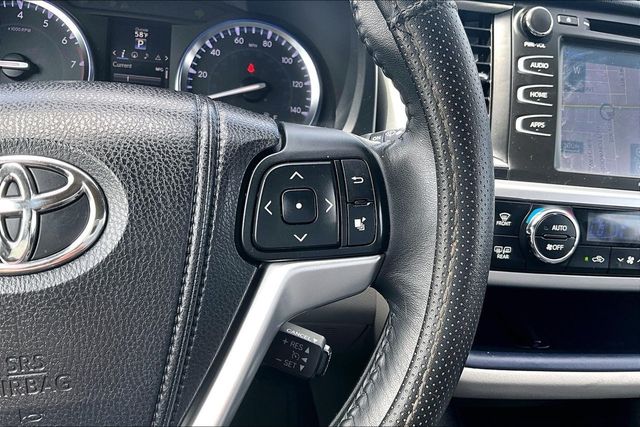 2015 Toyota Highlander AWD 4dr V6 XLE - 23017346 - 22