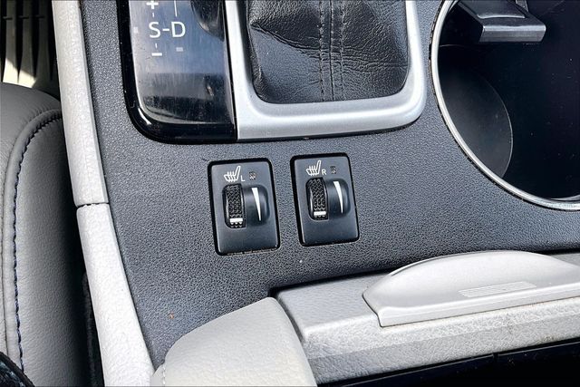 2015 Toyota Highlander AWD 4dr V6 XLE - 23017346 - 28