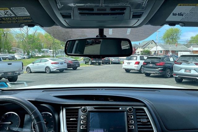 2015 Toyota Highlander AWD 4dr V6 XLE - 23017346 - 33