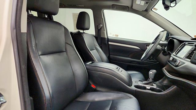 2015 Toyota Highlander AWD 4dr V6 XLE - 23094115 - 20