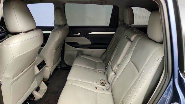 2015 Toyota Highlander AWD 4dr V6 XLE - 23029932 - 20