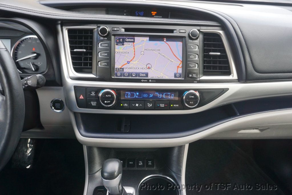 2015 Toyota Highlander AWD 4dr V6 XLE NAVIGATION REAR CAMERA HEATED SEATS 3RD ROW  - 23028491 - 18