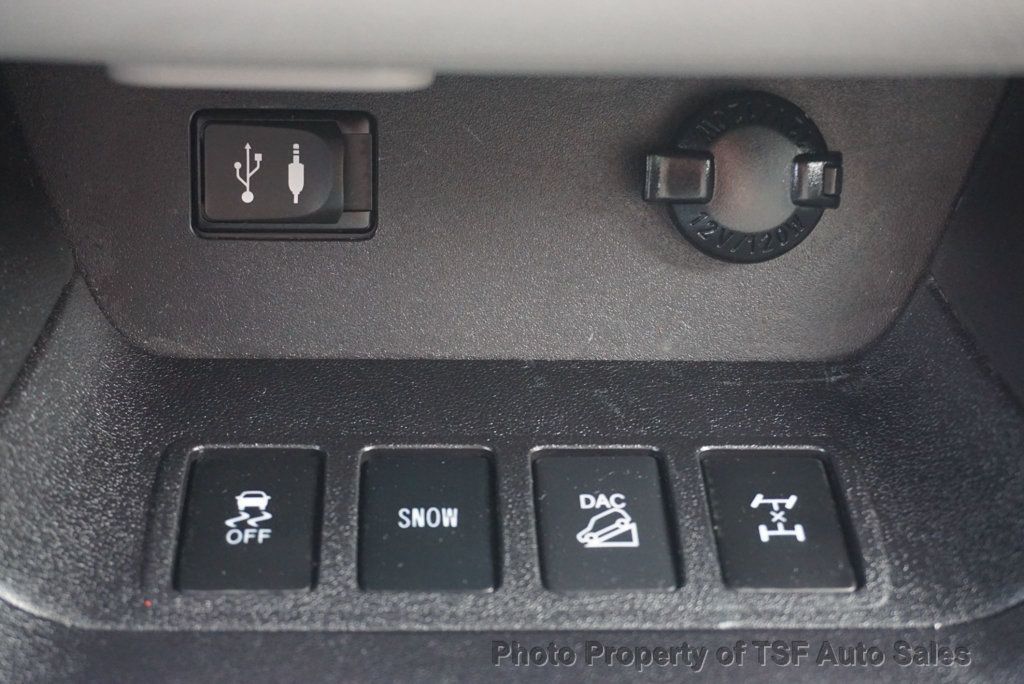 2015 Toyota Highlander AWD 4dr V6 XLE NAVIGATION REAR CAMERA HEATED SEATS 3RD ROW  - 23028491 - 25