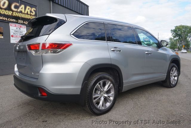 2015 Toyota Highlander AWD 4dr V6 XLE NAVIGATION REAR CAMERA HEATED SEATS 3RD ROW  - 23028491 - 6