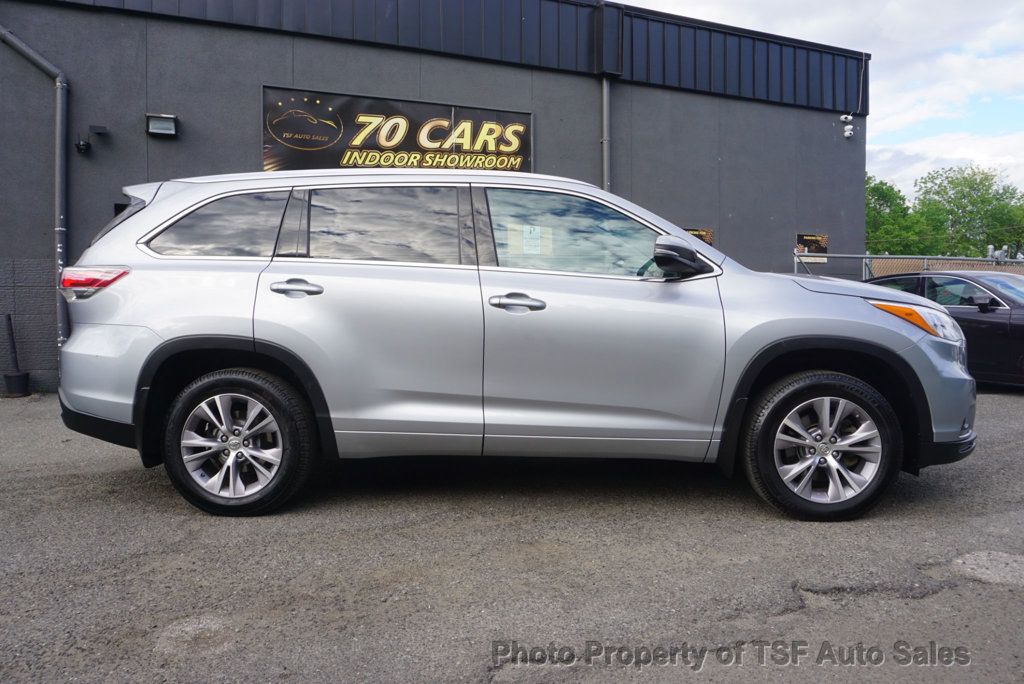 2015 Toyota Highlander AWD 4dr V6 XLE NAVIGATION REAR CAMERA HEATED SEATS 3RD ROW  - 23028491 - 7