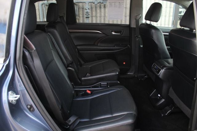 2015 Toyota Highlander AWD LIMITED W/ NAVIGATION, MOONROOF,LEATHER HEATED/ COOLED SEATS - 23005297 - 10