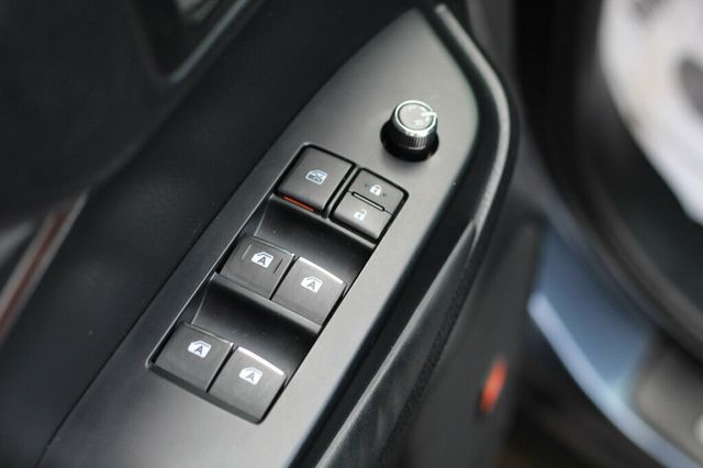 2015 Toyota Highlander AWD LIMITED W/ NAVIGATION, MOONROOF,LEATHER HEATED/ COOLED SEATS - 23005297 - 21