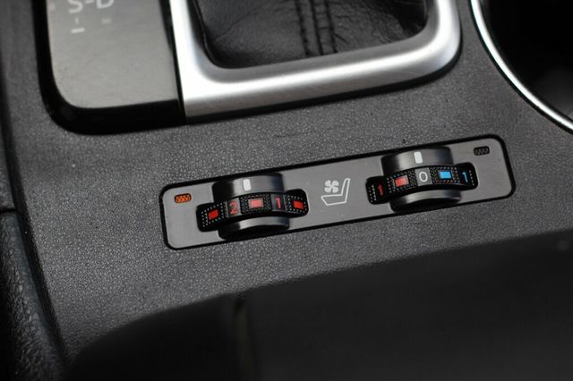 2015 Toyota Highlander AWD LIMITED W/ NAVIGATION, MOONROOF,LEATHER HEATED/ COOLED SEATS - 23005297 - 32