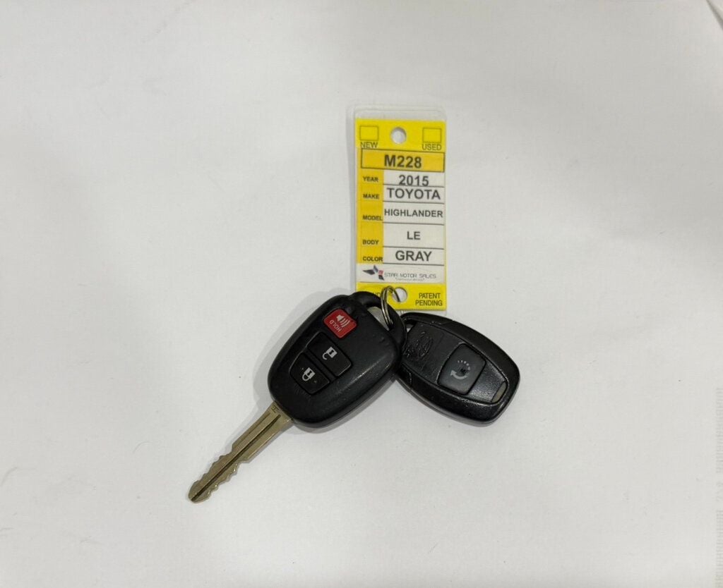 2015 Toyota Highlander FWD 4dr I4 LE - 22903642 - 42