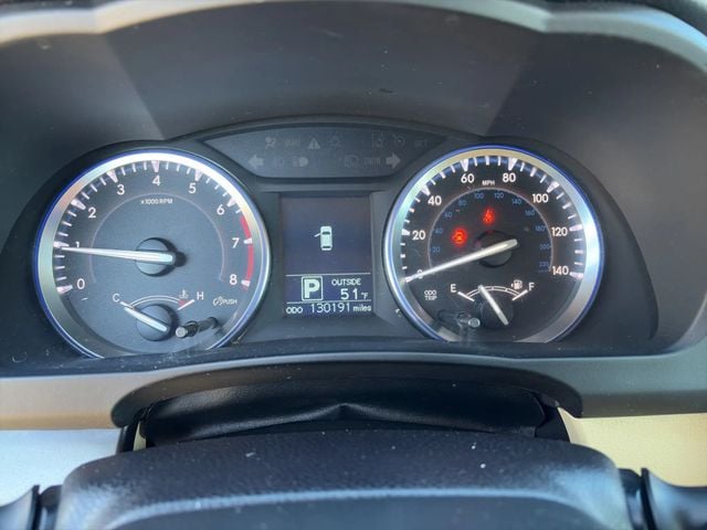 2015 Toyota Highlander FWD 4dr V6 LE Plus - 22984825 - 10