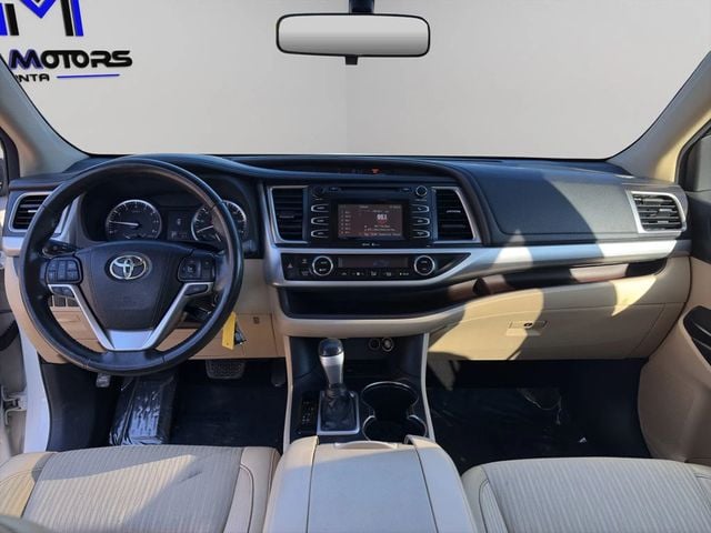 2015 Toyota Highlander FWD 4dr V6 LE Plus - 22984825 - 13