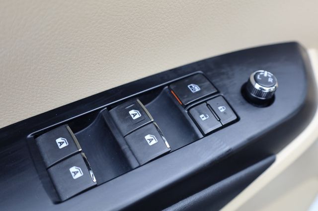 2015 Toyota Highlander FWD 4dr V6 Limited - 22969224 - 34