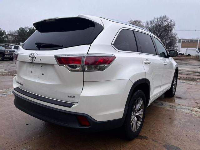 2015 Toyota Highlander FWD 4dr V6 XLE - 22701823 - 5