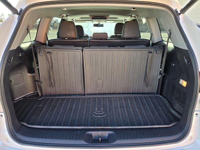 2015 Toyota Highlander FWD 4dr V6 XLE - 22979775 - 11