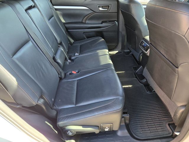 2015 Toyota Highlander FWD 4dr V6 XLE - 22979775 - 12