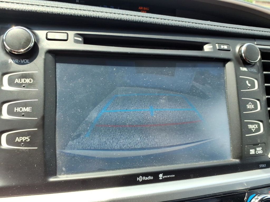 2015 Toyota Highlander FWD 4dr V6 XLE - 23048453 - 9