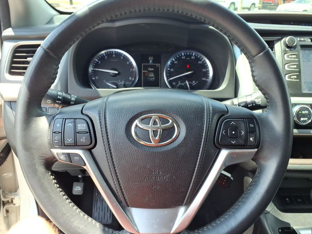 2015 Toyota Highlander FWD 4dr V6 XLE - 23048453 - 6