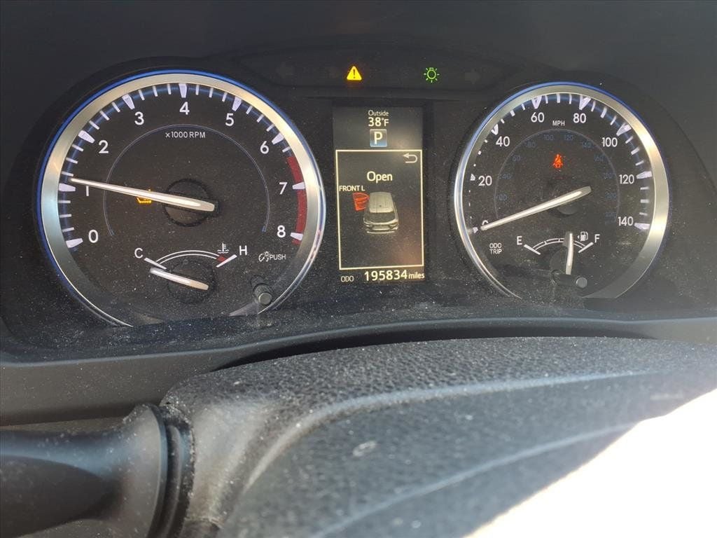 2015 Toyota Highlander Limited Sport Utility 4D - 22959236 - 10