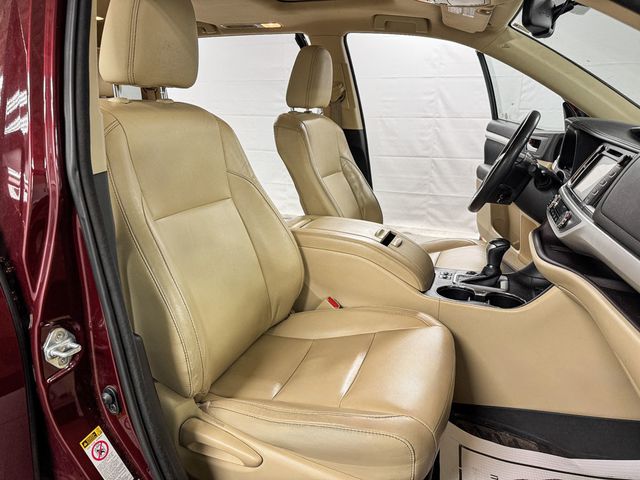 2015 Toyota Highlander XLE V6 AWD - 23033475 - 10