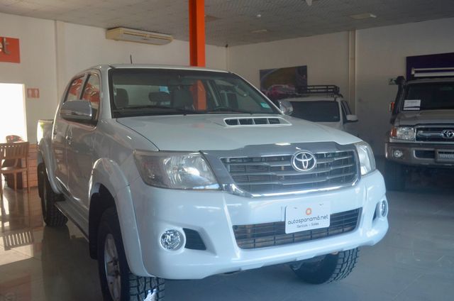 2015 Toyota Hilux SRV 3.0  - 22635868 - 6