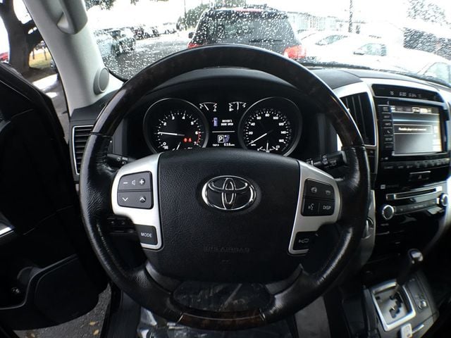 2015 Toyota Land Cruiser 4dr 4WD - 22774026 - 14