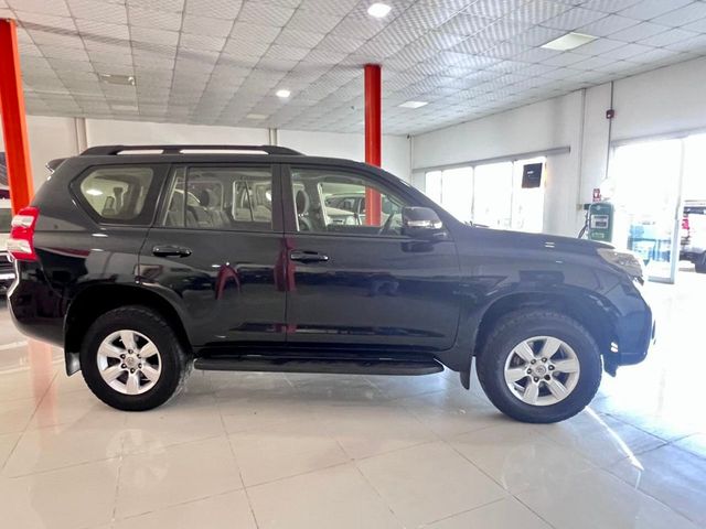 2015 Toyota Prado Disponible para alquiler Automatico  - 22994032 - 3