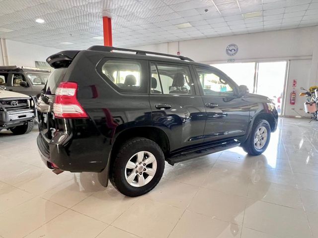 2015 Toyota Prado Disponible para alquiler Automatico  - 22994032 - 7