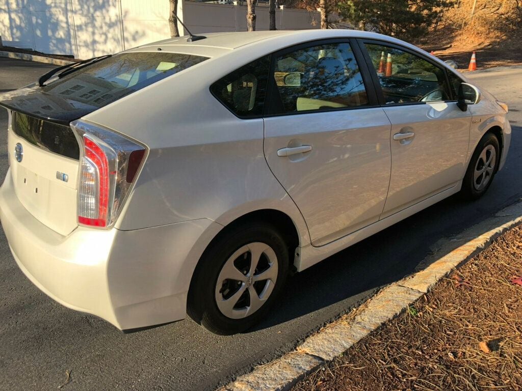 2015 Toyota Prius  - 22678859 - 2