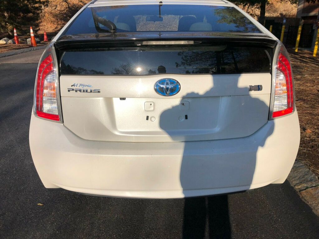 2015 Toyota Prius  - 22678859 - 3