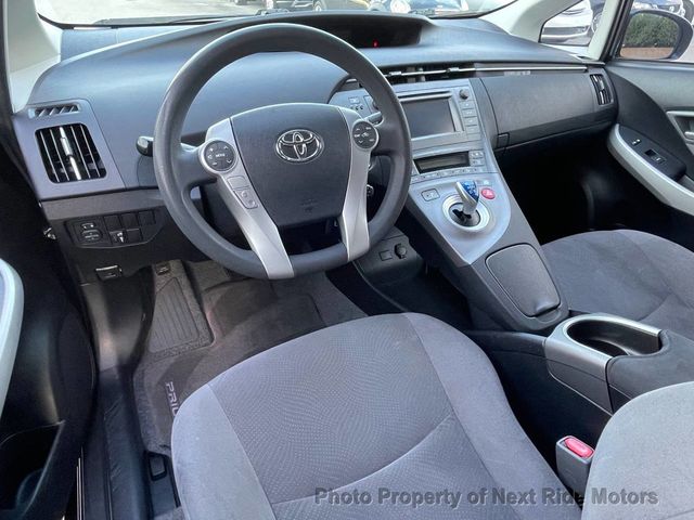 2015 Toyota Prius 2015 TOYOTA PRIUS HYBRID II 4D HATCHBACK GAS SAVER 615-730-9991 - 23043706 - 12