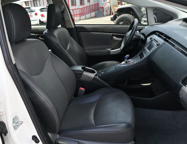 2015 Toyota Prius 5dr Hatchback Four - 22998266 - 12