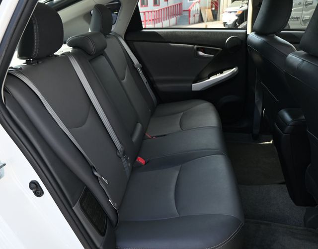 2015 Toyota Prius 5dr Hatchback Four - 22998266 - 13