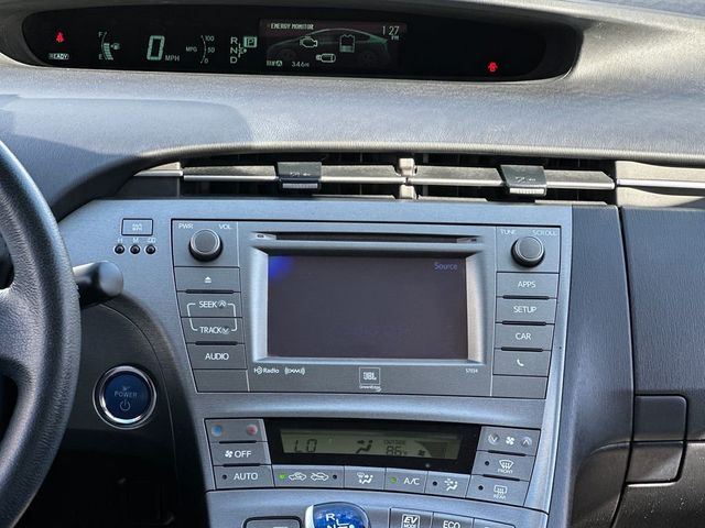 2015 Toyota Prius 5dr Hatchback Four - 22954918 - 14