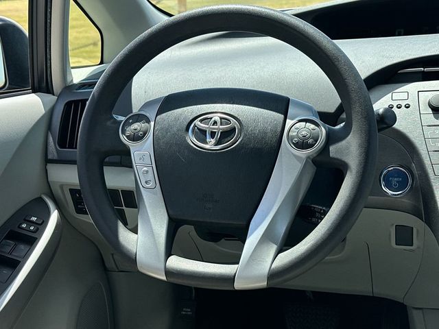 2015 Toyota Prius 5dr Hatchback Four - 23034069 - 16
