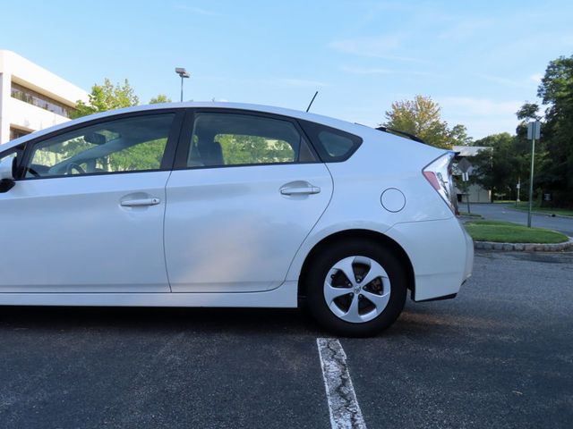 2015 Toyota Prius 5dr Hatchback Four - 23071848 - 13