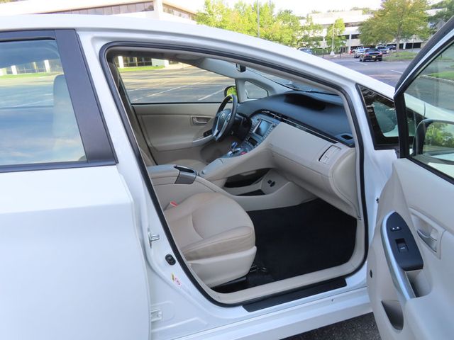 2015 Toyota Prius 5dr Hatchback Four - 23071848 - 27