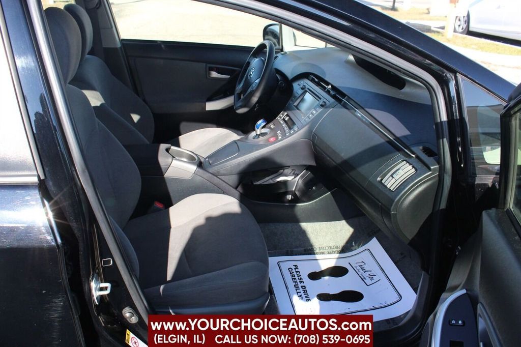 2015 Toyota Prius 5dr Hatchback Four - 22322737 - 14