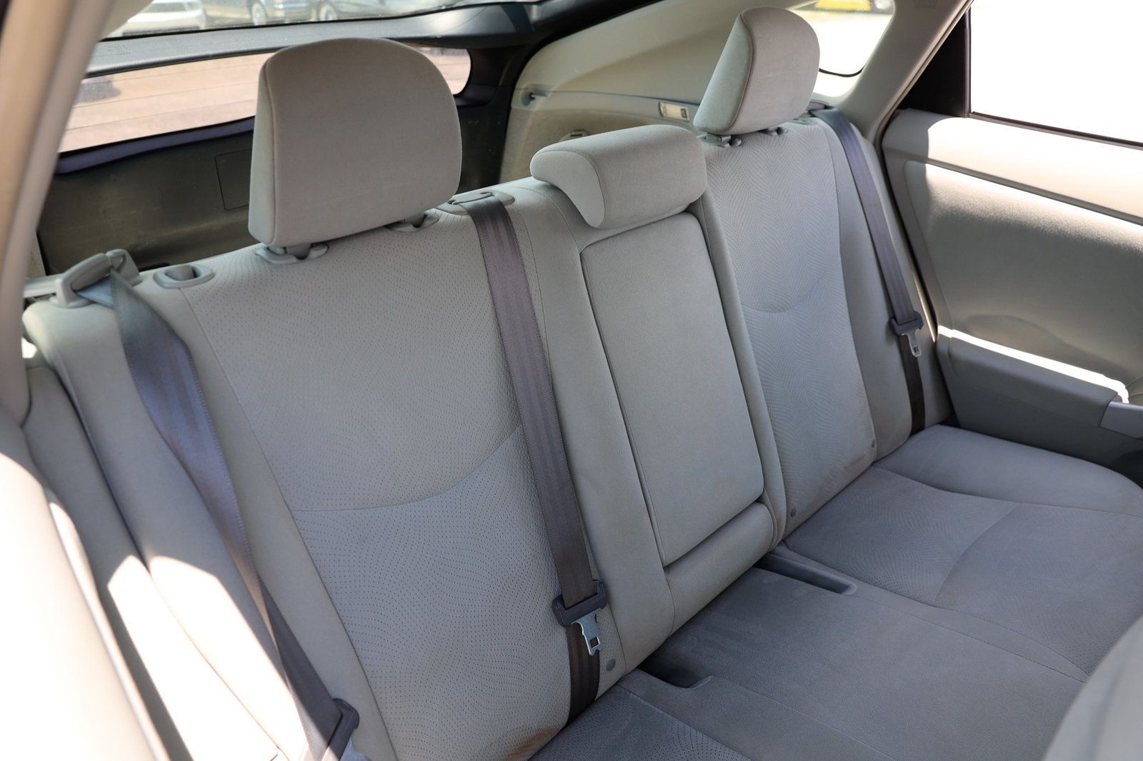 2015 Toyota Prius Four photo 12
