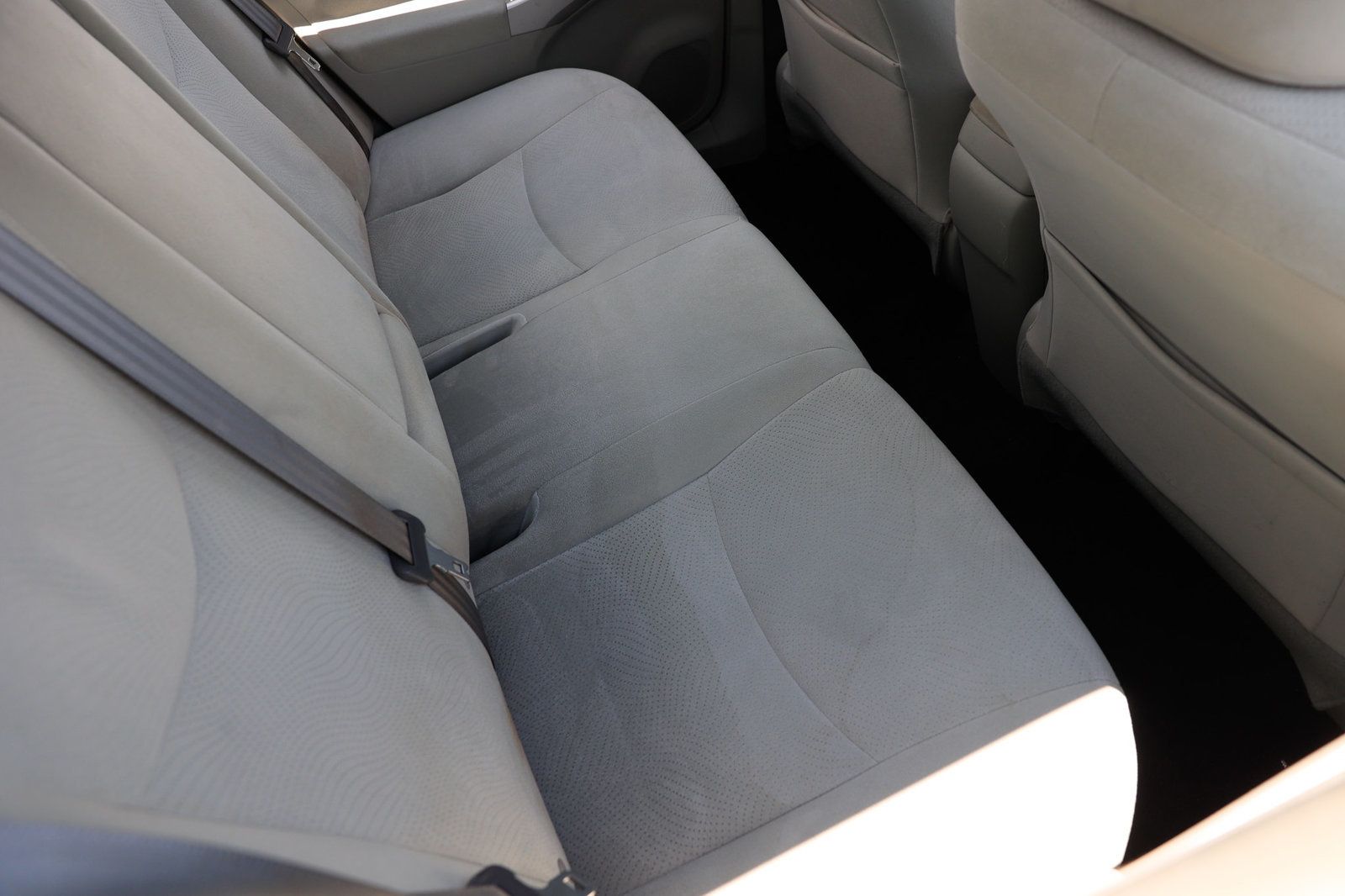 2015 Toyota Prius Four photo 14