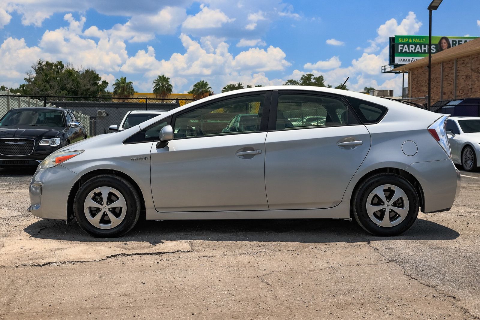 2015 Toyota Prius Four photo 4