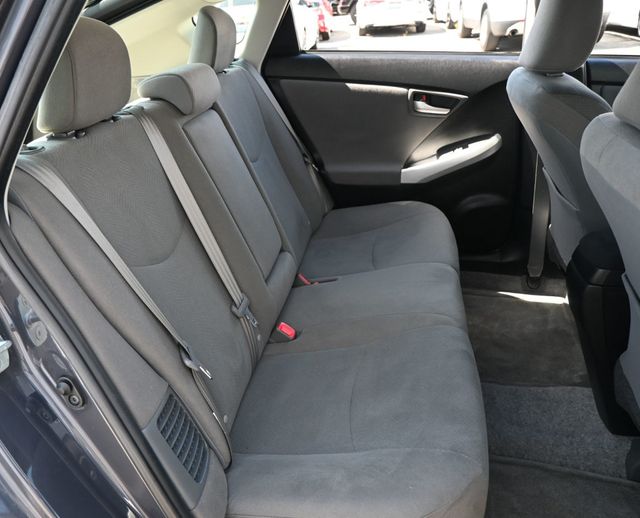 2015 Toyota Prius 5dr Hatchback Three - 23050207 - 18