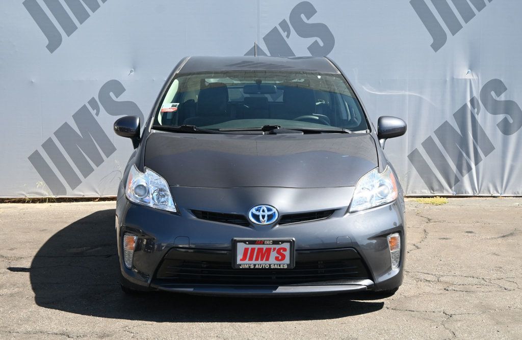 Toyota Prius photo 2