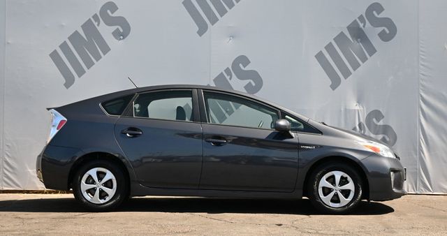 2015 Toyota Prius 5dr Hatchback Three - 23050207 - 3
